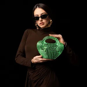 Sac à main tendance en acrylique vert vif avec texture tissée géométrique pour femme