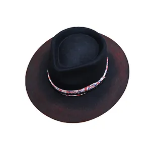 Chapeau fedora en laine vintage avec dégradé noir bordeaux et ruban de style ethnique
