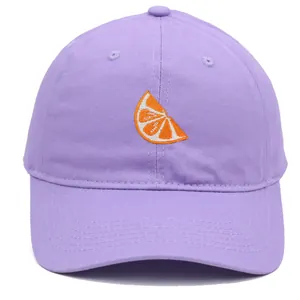 Casquette de baseball en coton lavande avec broderie détaillée de tranche d'orange sur le devant