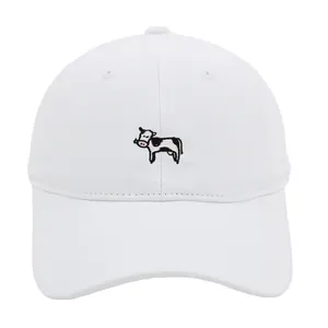 Gorra de béisbol de algodón blanco con bordado de vaca linda y correa trasera ajustable
