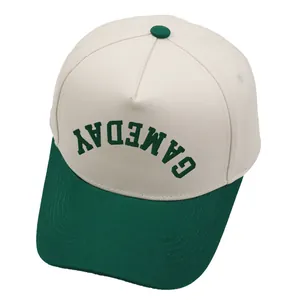 Gameday colorblock five-panel baseball cap in off-white and green cotton twill