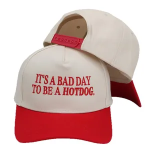 Unisex Tweekleurige Katoenen Honkbalpet Met ITS A BAD DAY TO BE A HOTDOG Borduurwerk Slogan Verstelbare Truckerpet