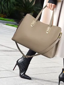 Women's Genuine Leather Tote Bag Large Capacity First Layer Cowhide Handbag Simple Urban Commuter Bag With Gold Hardware