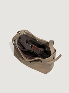 Minimalist large leather tote bag with lychee texture and multi-compartment interior