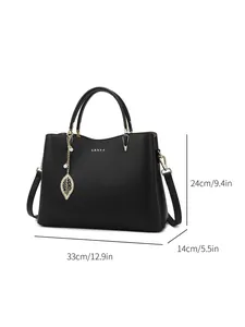 Klassieke zwarte lederen tote bag met GEXYA-logo, dubbele handvatten en goud