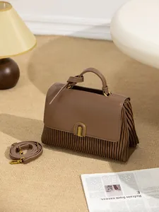 Fashion Women PU Leather Handbag Large Capacity Crossbody Bag With Pleated Design Gold U-Shaped Lock For Daily Commuting