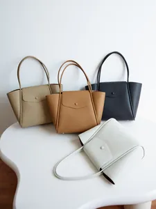 Borse tote minimaliste in pelle a grana di litchi in quattro colori e tracolla