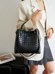 Sac Seau de Luxe pour Femmes Motif Tissé Grande Capacité Cuir Tanné Végétal Sac à Main Navette Épaule Bandoulière Tote Bag