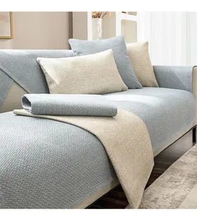 Detailansicht der strukturierten Couch-Abdeckung in Blau und Beige mit Leinen-Effekt
