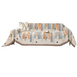 Copridivano in ciniglia beige con strisce blu e arancioni e eleganti frange