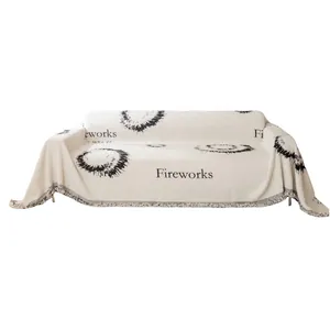 Housse de canapé nordique blanc crème avec imprimé Fireworks et franges décoratives