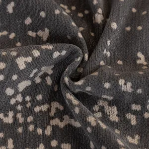 Luxuriöser Sofa-Schonbezug aus Chenille mit Sternenmuster und grauem Staubschutzgewebe
