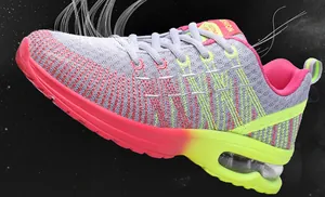Detail of breathable knit mesh running shoes featuring a gradient air cushion sole