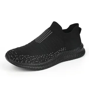 Zapatillas ligeras negras sin cordones en tejido transpirable con detalles grises
