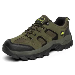 Outdoor wandelschoen voor heren in legergroen en zwart met antislip rubberen zool