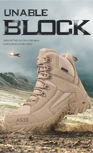 Détail de bottes tactiques kaki avec logo AS33 et semelle d'extérieur adhérente