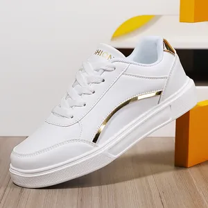 Weiße und goldene Damen-Freizeitschuhe mit Plateausohle und atmungsaktivem Kunstleder