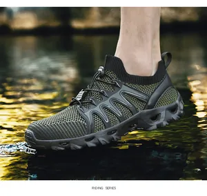 Outdoor river tracing shoes with military green mesh fabric and drawstring speed laces