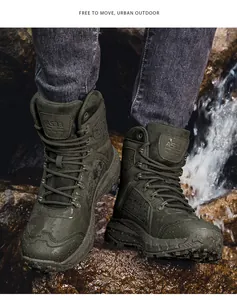 Détail étanche des bottes tactiques vert olive avec gouttes d'eau sur cuir nubuck