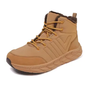 Herren Winterstiefel in Khaki mit warmem Kunstfellfutter und rutschfester Outdoor-Gummisohle