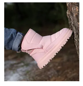 Bottes de neige roses imperméables pour enfants avec semelles crantées et fermeture velcro