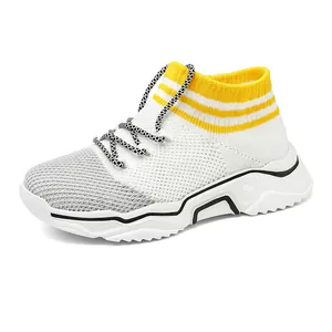 Scarpe a calzino traspiranti e leggere per bambini con accenti gialli e suola spessa bianca