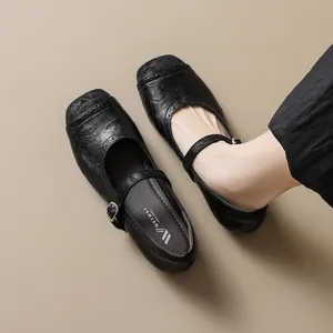 Mary Janes Vintage Francesi con Punta Quadrata per Donna Scarpe Basse in Pelle Microfibra con Dettaglio Brogue Cinturino con Fibbia Scarpe Casual