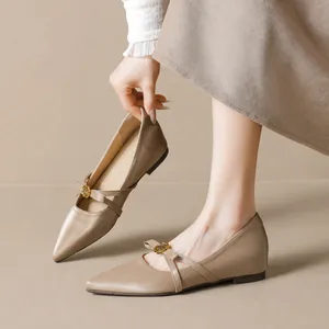 Französisch Vintage Satin Spitze Mary Jane Schuhe Damen Elegant Blumenschnalle Versteckte Höhenzunahme Hochzeit Party Flats