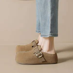 Retro tan leather clog sandals for women with adjustable metal buckle and suede finish