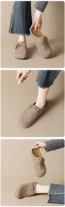 Mules de ante marrón con hebilla ajustable y suela de plataforma de corcho suave para mujer