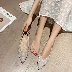 Chaussures plates pointues pour femmes avec strass étincelants et semelles souples confort