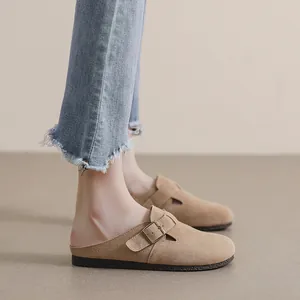 Sabot Birkenstock vintage in pelle scamosciata kaki da donna con fibbia in metallo