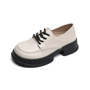 Lace-up platform loafers for women in cream leather with chunky black contrast soles