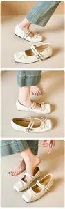 Détails des ballerines Mary Jane crème avec nœud et double bride ajustable