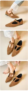 Détails de ballerines Mary Jane en daim marron avec bout pointu et bride en T