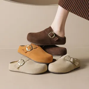 Mules Sabots Boston Retro pour Femmes en Daim de Cuir de Vache Avec Boucle Métallique Réglable et Semelle Épaisse Augmentation 4cm