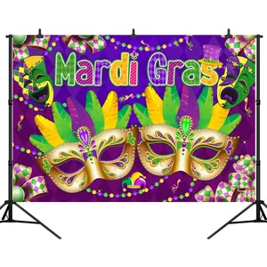 Fondo de fiesta de Carnaval Mardi Gras con máscaras doradas y plumas púrpuras