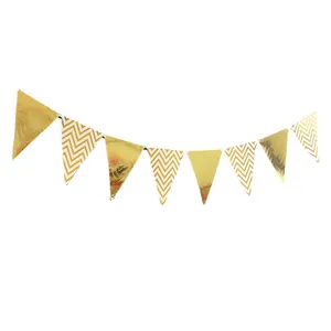 3m gouden driehoekige vlaggetjes met golfpatroon voor verjaardagsfeest decoratie