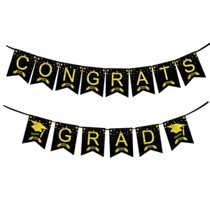 Set de pancarta Congrats Grad de 14 piezas en negro y oro brillante con birrete