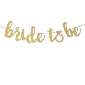 Glitzerndes goldenes Bride to Be Banner mit Diamantring für Hochzeitsdekoration