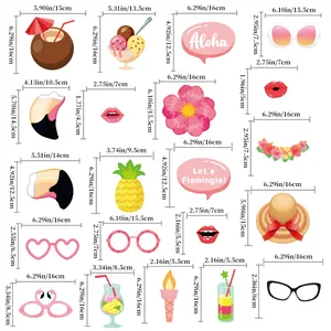 Set di 20 accessori per foto party hawaiano con fenicottero ananas e design Aloha beach