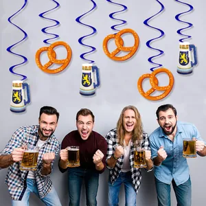 Décorations de l'Oktoberfest avec spirales bleues et cartes de chope de bière et bretzel