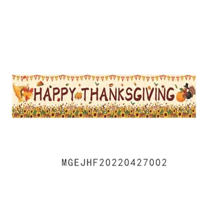Détail de la bannière Happy Thanksgiving avec illustrations de citrouille et de dinde