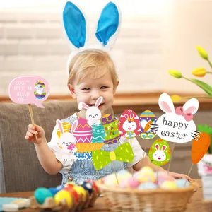 Set di 28 accessori per foto di Pasqua con orecchie di coniglio e motivi di uova