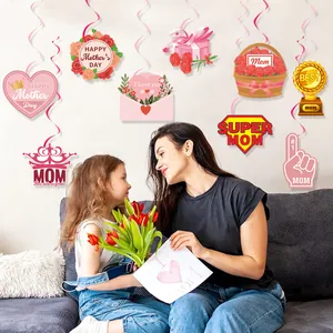 Détails de spirales de fête de fête des mères avec cœurs Super Mom et motifs floraux roses