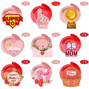Décorations spirales Fête des Mères avec cartes cœur Super Maman et motifs roses