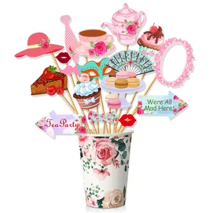 28-teiliges Alice im Wunderland Fotorequisiten-Set für Tee-Partys mit Blumenmustern