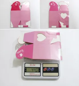 Flache 16x20cm Verpackung der herzförmigen Valentinstag-Geschenkbox mit 44g Gewicht
