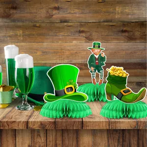 Σετ 4 τεμαχίων διακοσμητικά St. Patrick's Day με νάνο, καπέλο τριφύλλι και χρυσές μπότες