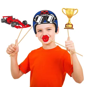 Accessoires photo sur le thème de la course et de l'aviation pour fête de garçon